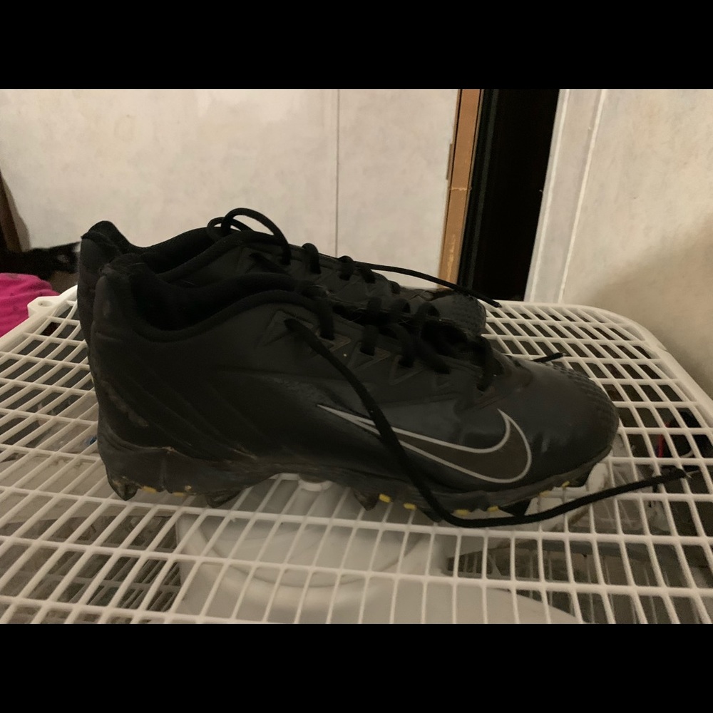 Bought for softball. Not even worn in yet